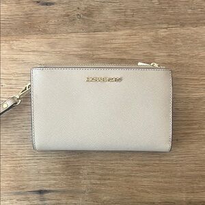 Michael Kors Cream Leather Wristlet with Gold Zipper